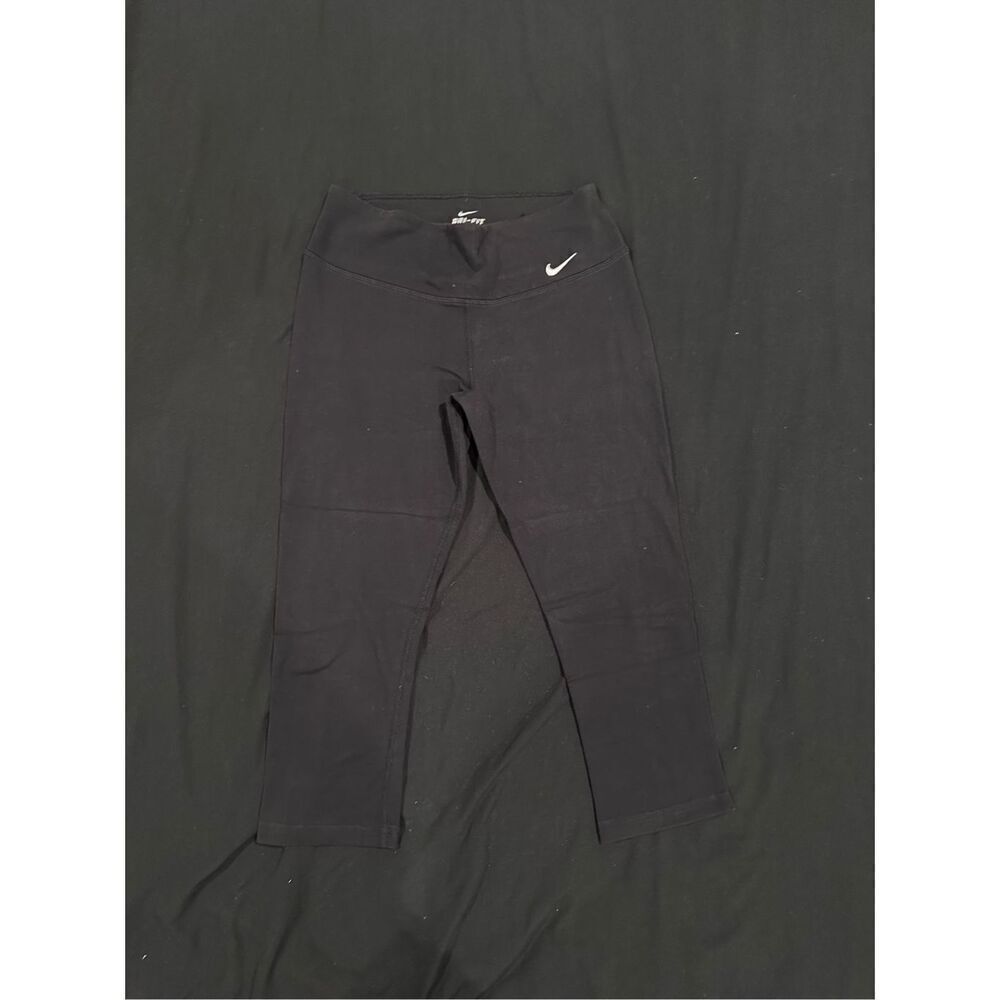 Black Nike leggings cropped size S